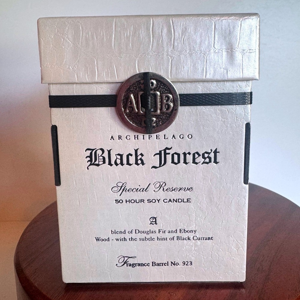 Archipelago Black Forest Special Reserve Soy Candle Douglas Fir Ebony Wood
